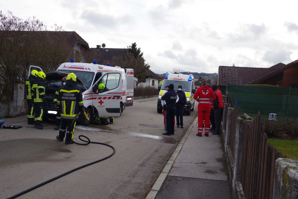 gelöschtes Rettungsfahrzeug